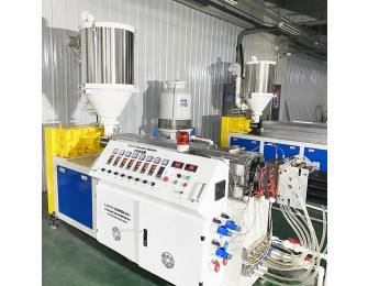 machine d'extrusion pour les pauses thermiques alt=